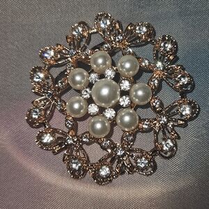 Gold-Tone Pearl & Crystal Floral Brooch